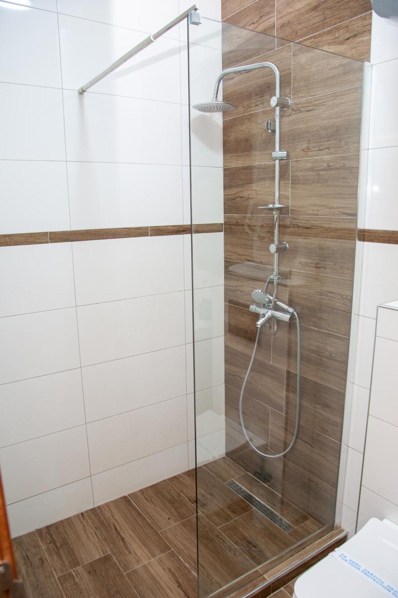 Hotel North City Косовска-Митровица Экстерьер фото