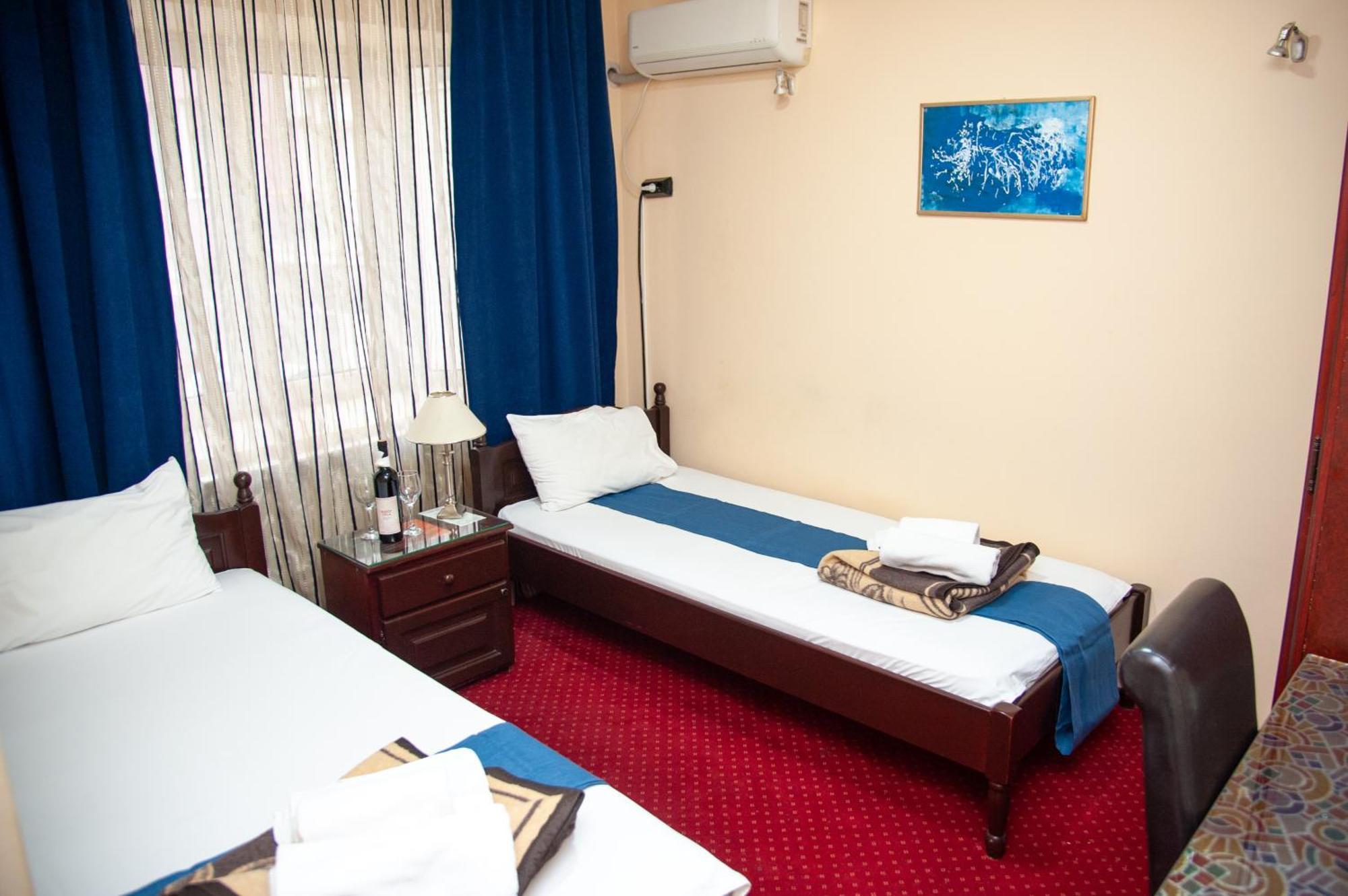 Hotel North City Косовска-Митровица Экстерьер фото