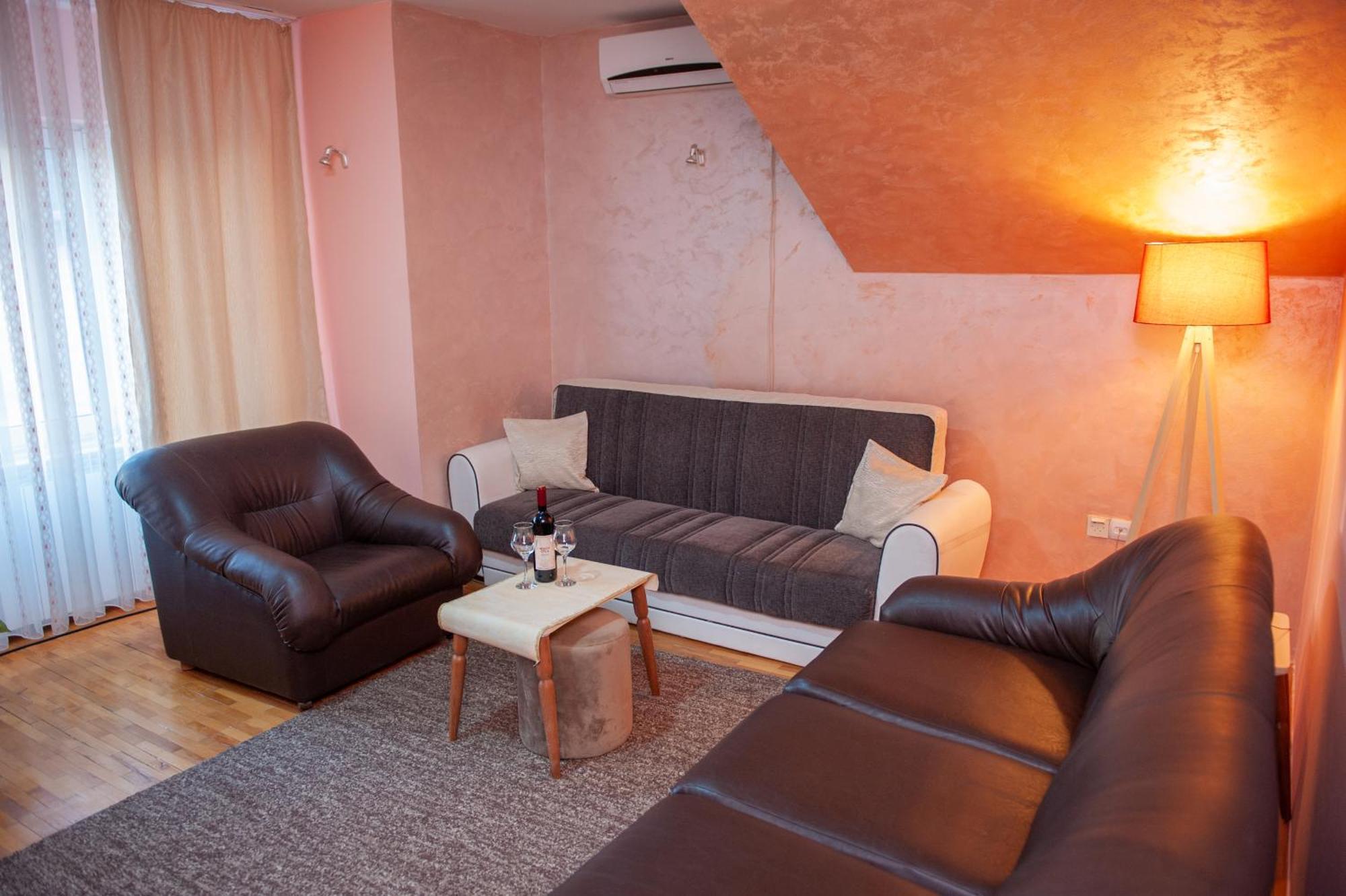 Hotel North City Косовска-Митровица Экстерьер фото